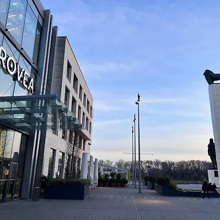 River View Modern Mezzanine Apartment