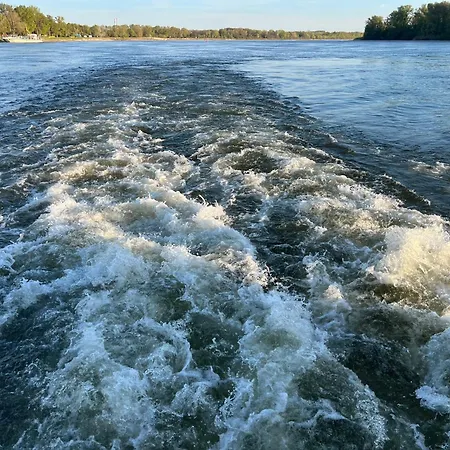 River View Modern Mezzanine Апартаменты *