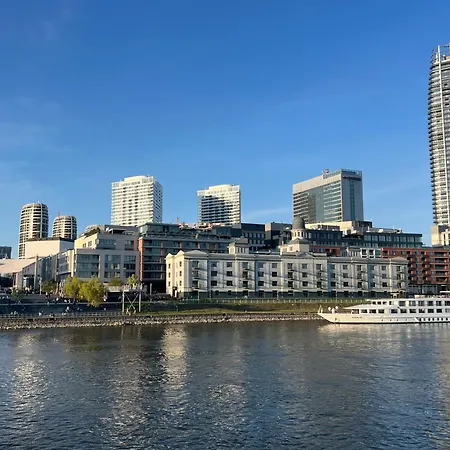 River View Modern Mezzanine شقة براتسيلافا